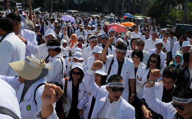 Aksi dokter Indonesia yang tergabung dalam Dokter Indonesia Bersatu (Ist)
