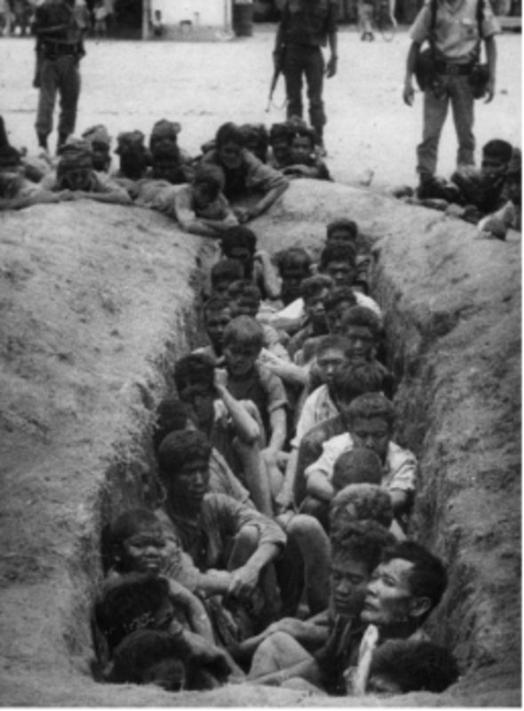 Lubang-lubang pembantaian sekalian menjadi kuburan massal tersebar dibebebrapa daerah pasca peristiwa kudeta militer 1965 atas Presiden Soekarno (Ist)