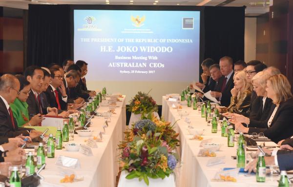 Presiden Jokowi saat hadir dalam acara Pertemuan Bisnis di Shangri-La Hotel, Sydney, Australia, Sabtu (25/2). (Ist)
