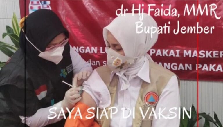 PENTING LUUR..! Bupati Faida Tegaskan Pentingnya Skrining Kesehatan Sebelum Vaksinas