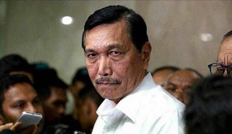 SIAP PUUUNG…!* Luhut Gelar Rapat dengan TNI-Polri: Perintahkan Operasi Yustisi Ditegakkan