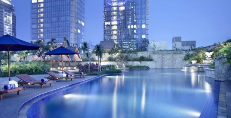 NGERIK GAAEZ…! Hotel Le Meridien Hingga Ritz Carlton Dijual di OLX