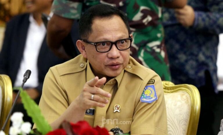 TERTIB YA GAEEEZ…! PPKM Mikro 9-22 Februari, Keluar Masuk di RT Zona Merah Dibatasi Pukul 20.00