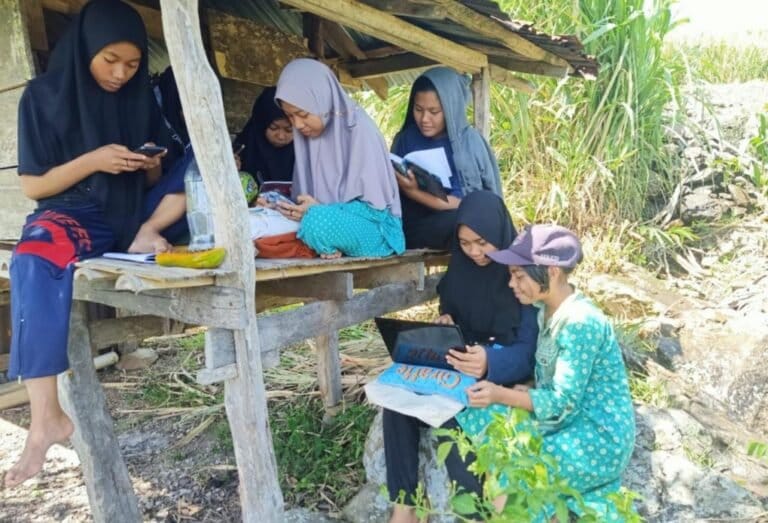 BURUAN BEEIBS…! Kemendikbud Cari 3.000 Mahasiswa untuk Ikut Program Pengembangan Karier di Bidang Teknologi