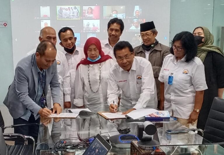 AYO BURUAN…! MOU BRI-Hipmikimdo: NIB Belum Menjadi Syarat Kredit UMKM