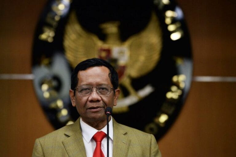 PECUUUUT…! Menko Mahfud Datangi KPK Minta Dokumen BLBI: Mana yang Bisa Dieksekusi Sekarang?