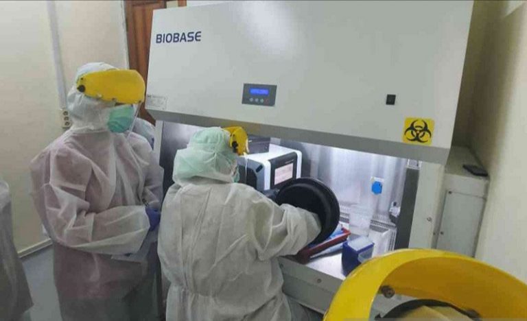 CATAT GAEZ…! Syarat Penerbangan Pakai Hasil PCR dari 742 Lab, Ini Beberapa Daftarnya