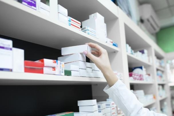 SERIUS NIH…! Tak Perlu Borong, Pasien Covid-19 Bisa Tebus Obat Gratis Ke Daftar  Apotek Ini