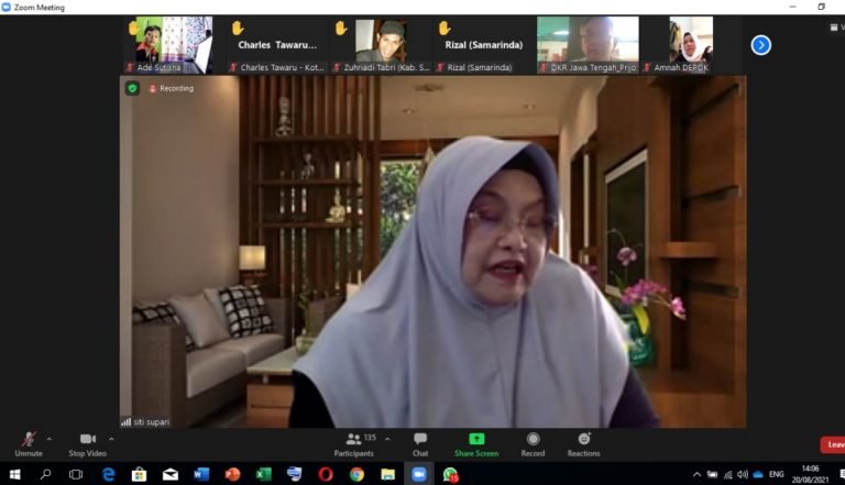 JANGAN LALAI…! Vaksinasi Harus Aman, Siti Fadilah Minta DKR Dampingi Orang Dengan Komorbid