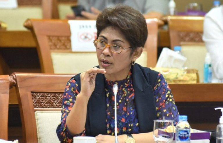 BANYAK CALO MBAK…! Masyarakat Pertanyakan Vaksin Nusantara, DPR: Indonesia Jangan Hanya Jadi Marketplace Vaksin Negara Lain