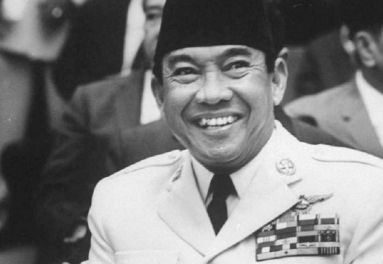 PANCASILAIS BANGET…! Ketika Sang Proklamator RI Sakit Dalam Tahanan Rumah, Sukmawati: Bapak Dirawat Oleh Dokter Hewan