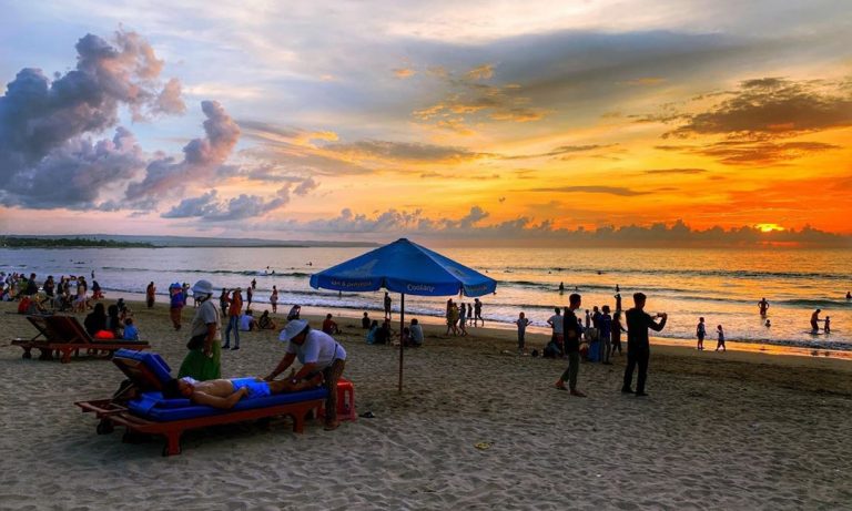 AYO TRAVELING…! Ini Daftar Hotel Bali Murah: Private Pool, Dari Yang Terjangkau Hingga Banjir Fasilitas Mewah!