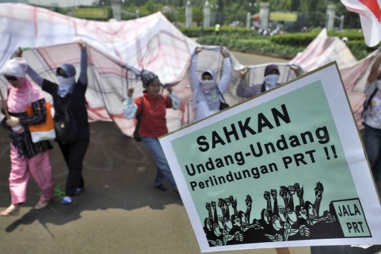 MBAK PUAN JANGAN DIAM…! 5 Organisasi Tagih DPR Jadwalkan RUU PPRT Disidang Paripurna