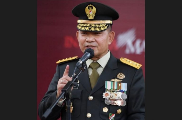 CERDAS DONG…! Jenderal Dudung ke Prajurit TNI AD: Jangan Demonstrasikan Kebodohan