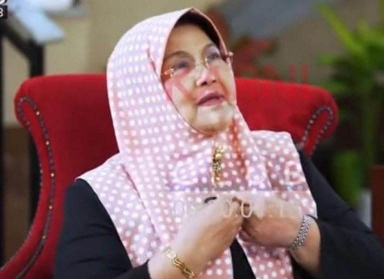 KECUALI BIO-WEAPON…! Siti Fadilah: Omicron Cepat Menular, Tapi Keganasan Berkurang