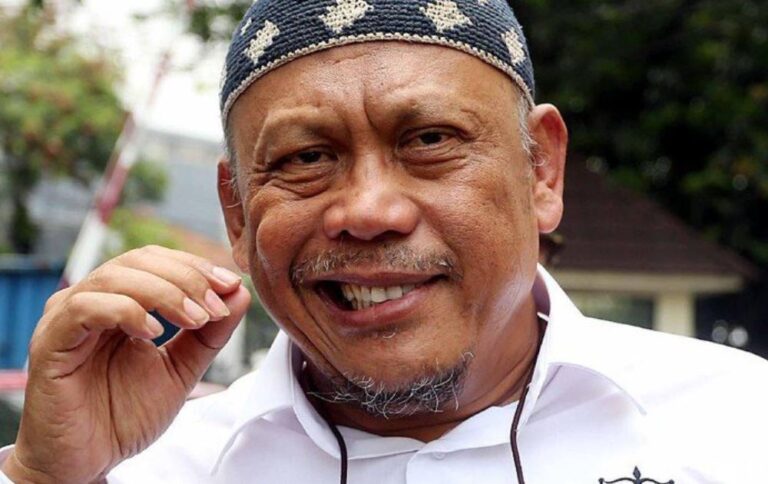 KAPOK GAK GI..? Danjen Kopassus Tegaskan Eggi Sudjana Bukan Warga Korps Baret Merah
