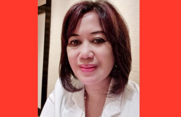 DAHSYAAAT…! Dr. Susaningtyas Kertopati: Pembelian Pesawat Tempur  Perancis dan AS  Strategi  Jitu  Balancing of Power