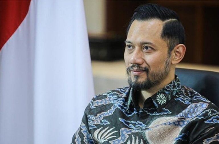 COCOK GAK DAMPINGI JOKOWI…? Survei Median Tempatkan Elektabilitas AHY di 4 Besar