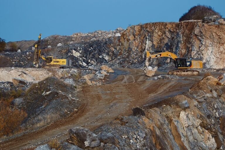 JANGAN SAMPAI DIKILOIN DOANG …! Inilah Rare Earth, Logam Mulia Super Langka, Lebih Mahal dari Emas dan Platina