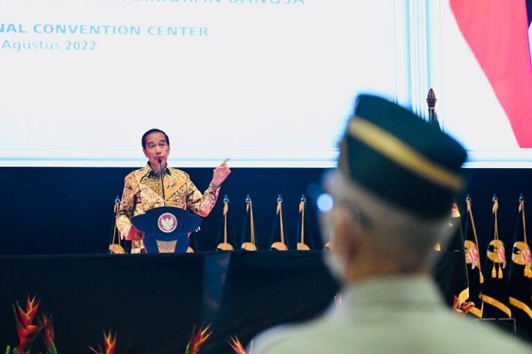 SAATNYA DITAMBAH NIH…! Uang Pensiun Purnawirawan TNI AD Kekecilan, Jokowi: Saya akan Panggil Menkeu, Saya Ajak Hitung-hitungan