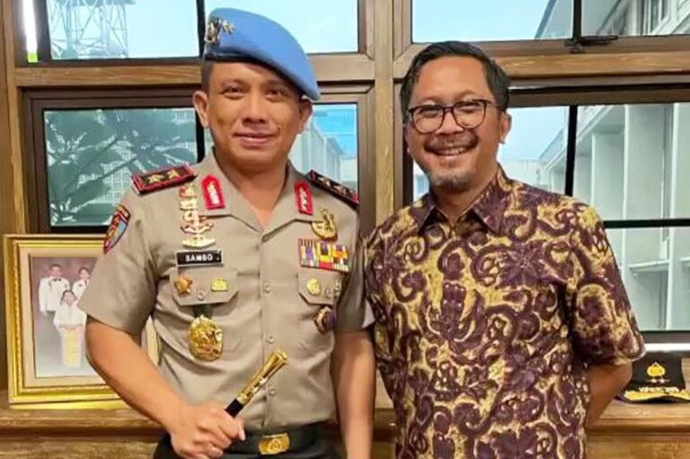 KAPAN DITANGKAP..? Penasihat Ahli Kapolri, Fahmi Alamsyah Diduga Kuat Terlibat dalam Pembuatan Skenario Pembunuhan Brigadir Josua