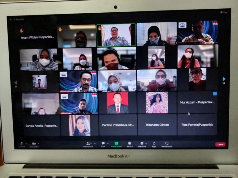 SAATNYA DOKTER CERDAS…! PDSI dan DPR-RI Godok Revisi UU Praktik Kedokteran: Menghapus Otoritarian IDI