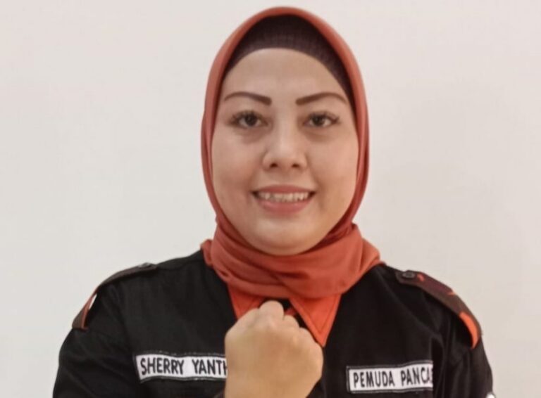 AYO BANGKIT BEIBZ…! Sari Aryanti Pimpin Srikandi Pemuda Pancasila: Saatnya Menjadikan Perempuan Mandiri, Trampil dan Berintegritas