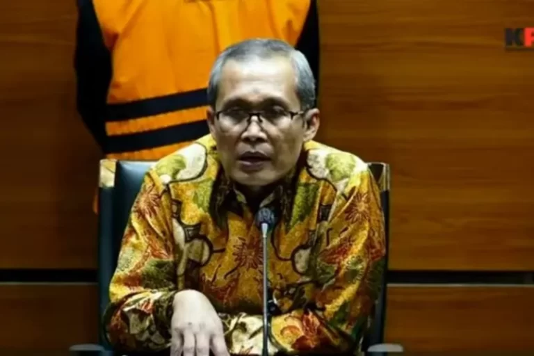 SIAPA MO NYUSUL NIH…! KPK Tahan Tersangka Pemberi Kasus Suap Pengurusan Perkara di MA