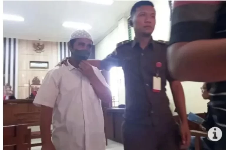 BIAR YANG LAIN NYADAR…! Majelis Hakim Vonis Mati Dua Terdakwa Pengedar 53 Kilogram Sabu