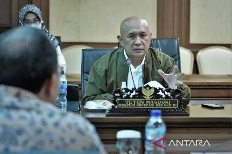 KRIMINAL LAPORIN POLISI DONG…! Menkop UKM Terima Tujuh Rekomendasi Kasus Pemerkosaan Pegawai