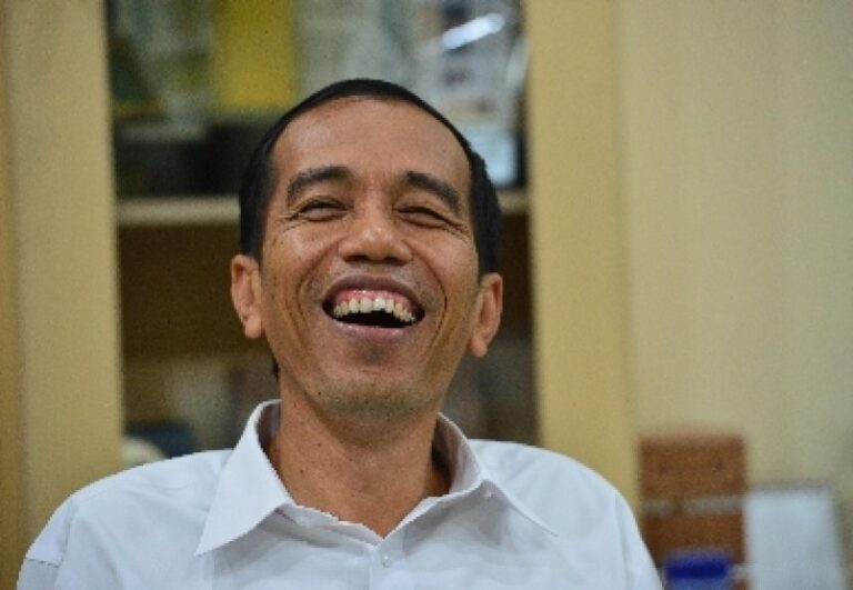 PENGEN NGAKAK NIH..! Surya Paloh Tunggu Jokowi Bilang Pilpres 2024 Jatah Anies Baswedan