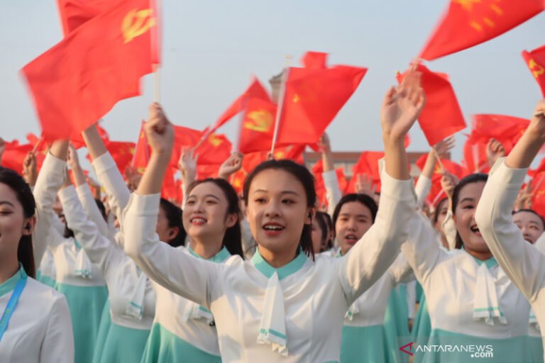 APA AJA NIH…? LAB 45: Kebijakan Kongres Partai Komunis China Berdampak Positif Bagi Indonesia