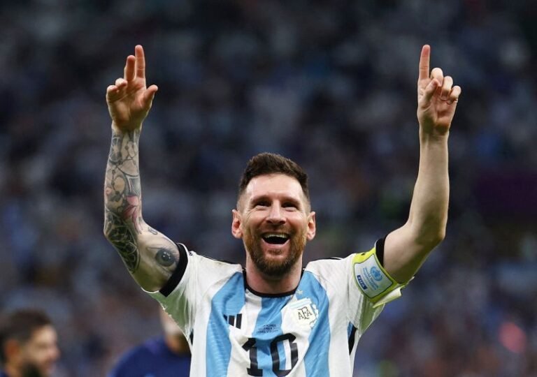 KEREN BANGET NIH…! Argentina ke  Final Lionel Tampil Brilian