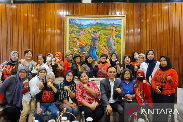 JANGAN KASIH HARAPAN PALSU..! Wakil Ketua MPR Berharap Pimpinan DPR Tuntaskan Pembahasan RUU PPRT