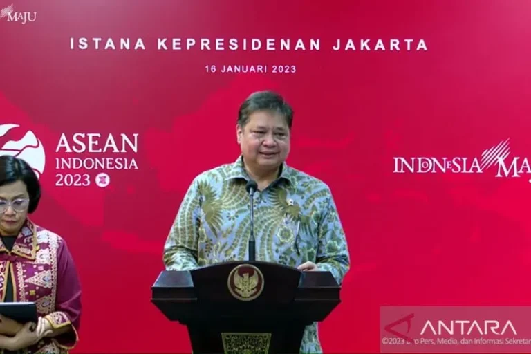 EMANG BISA.? Menko Airlangga: Anggaran Negara Didorong Serap Produk Dalam Negeri Untuk Cegah PHK