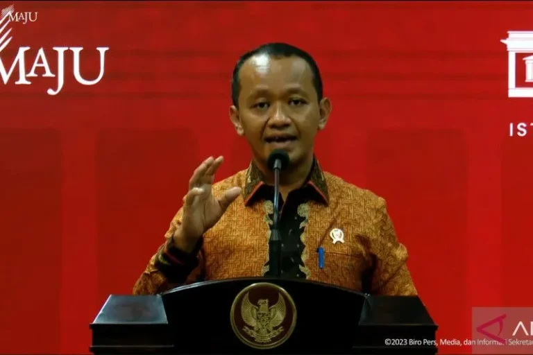 SEGERA BANGUN INDUSTRI NASIONAL.! Bahlil Sebut Realisasi Investasi 2022 Lebihi Target Rp1.200 Triliun