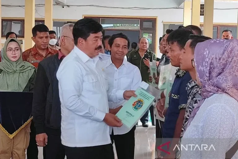 PECUT TERUS  SAMPAI TUNTAS..! Hadi Tjahjanto Gencarkan Percepatan Reforma Agraria: Jangan Diagunkan di Rentenir