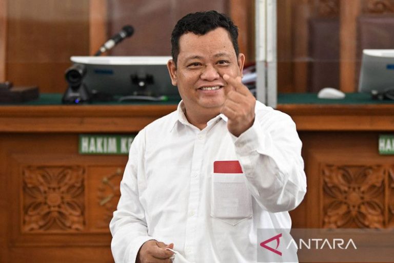 KASIHAN NIH..! Kuat Ma’ruf Divonis Penjara 15 Tahun