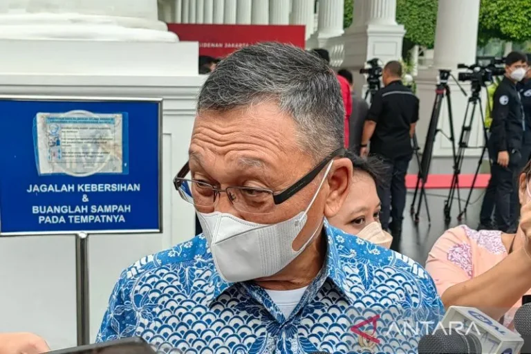BIKIN KERINGAT DINGIN NIH..! Digeledah KPK, Menteri ESDM Sebut Dugaan Korupsi Tukin Libatkan Beberapa Orang