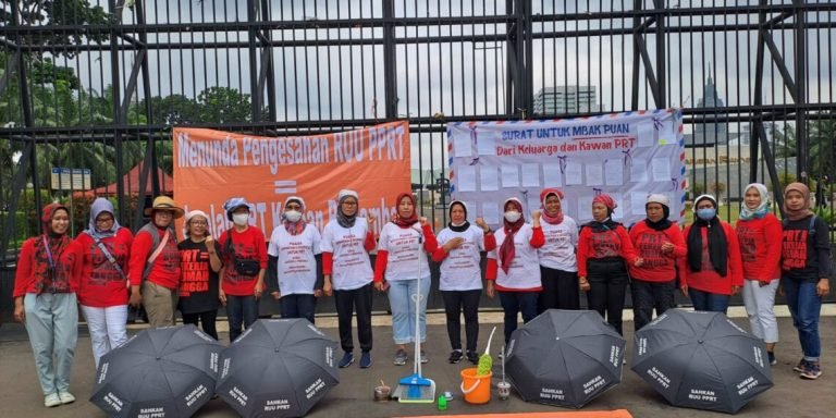 JANGAN PURA-PURA BUTA HURUF MBAK..! 600 PRT Surati Ketua DPR RI, Mbak Puan Maharani, Minta Pengesahan RUU PPRT