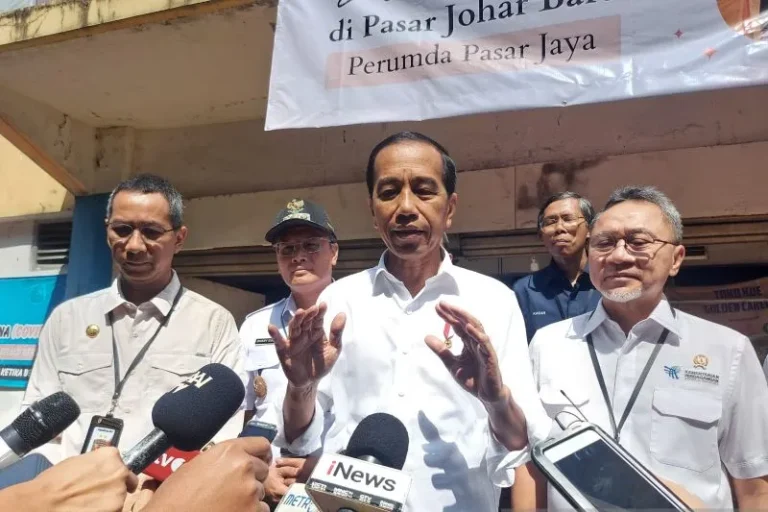 SIAPA PARTAI YANG MENGHAMBAT..? Jokowi Dorong DPR Sahkan RUU Perampasan Aset