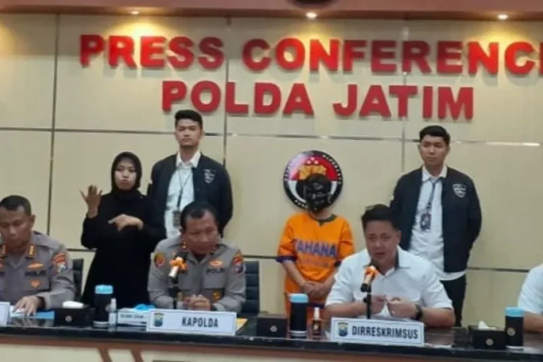 SIKAT BOHIRNYA DONG..! Polisi Ungkap Praktik Penipuan Trading Pekerja Migran Indonesia