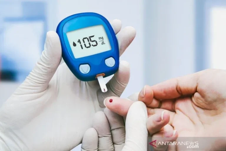 AWAS COOOY..! Guru Besar UGM: Diabetes Semakin Menyerang Usia Muda