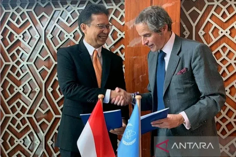 AYO PERIKSA MOM..! Kemenkes Perkuat Layanan Pasien Kanker Dengan Radioterapi