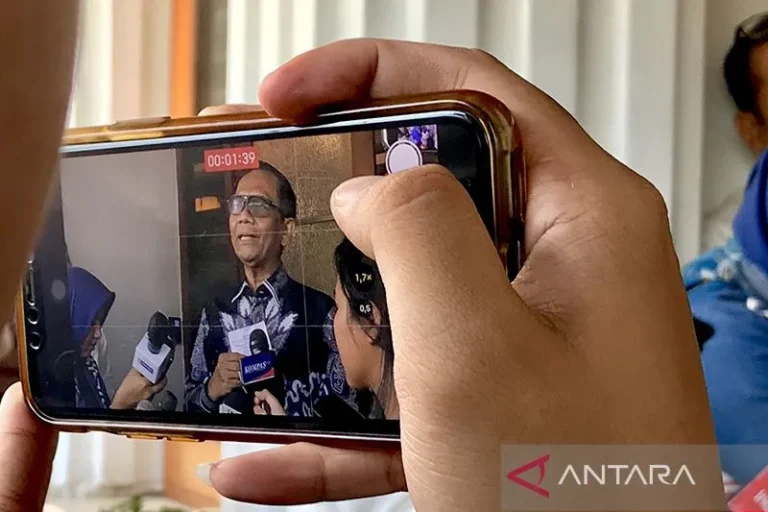 KOQ LAMBAT YA..! Mahfud: Satgas BLBI Cari Jalan Selesaikan Perbedaan Hitungan Utang