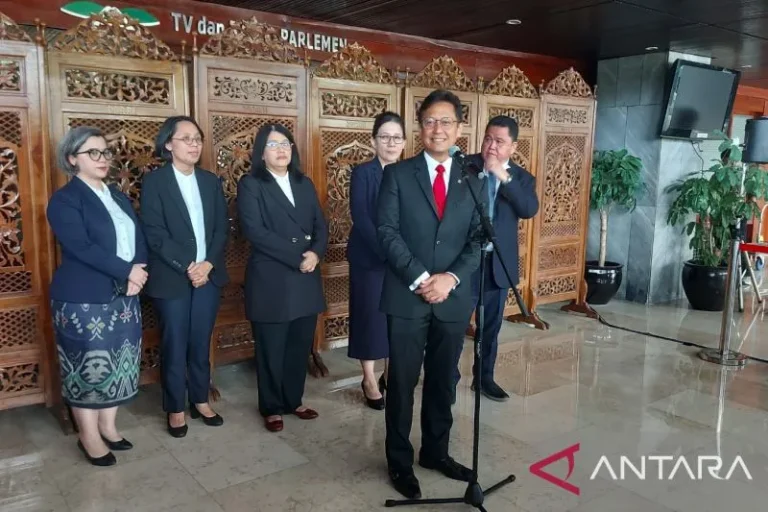 GRATISKAN IURAN BPJS ..! Menkes Kemukakan Pengaruh UU Kesehatan Pada Perbaikan Layanan