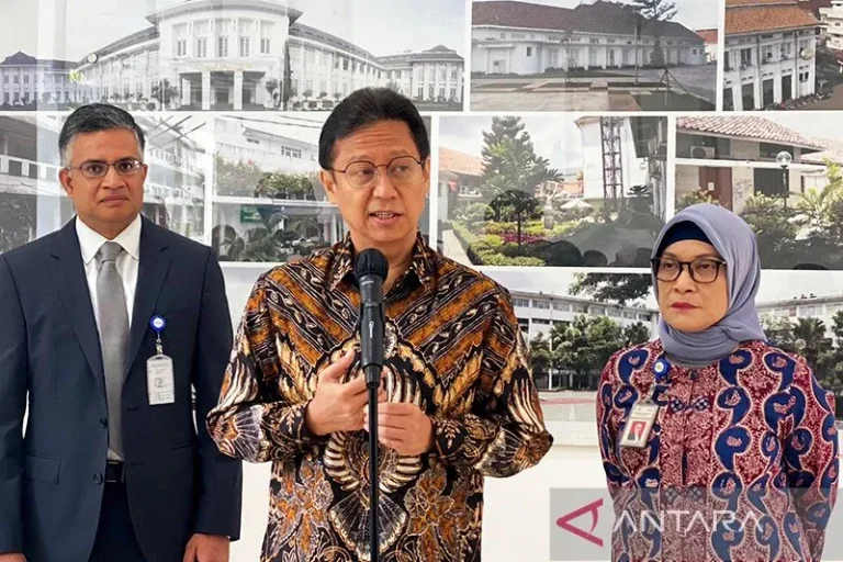 SIKAAAT…! Menkes Siapkan Aturan Tindak Tegas Oknum Perundungan Dokter Residen