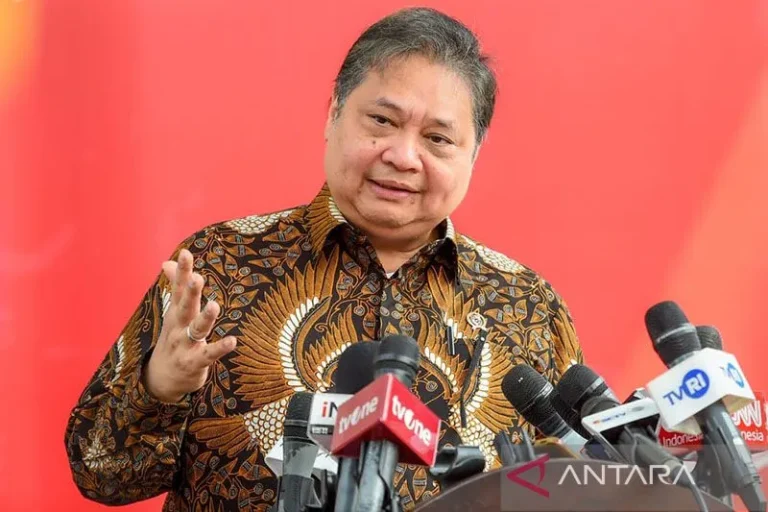 PASTIKAN NIH PAK..! Pemerintah Wajibkan Eksportir Simpan Devisa Hasil Ekspor Tiga Bulan Di Dalam Negeri
