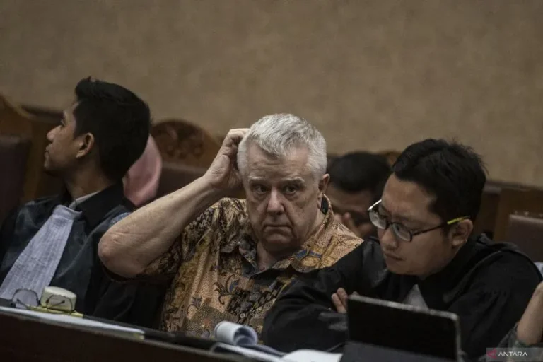 RINGAN BANGET..! Eks Dirjen Kemenhan dituntut 18,5 Tahun Penjara Dalam Korupsi Satelit