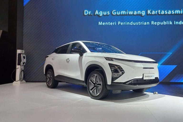 JANGAN OMDO..! Indonesia Bebaskan Pajak Impor Mobil Listrik, tapi Wajib Punya Pabrik